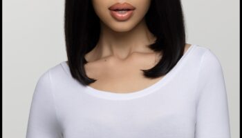 Taisnā lāpstiņa: svarīgi padomi taisnu matu uzturēšanai