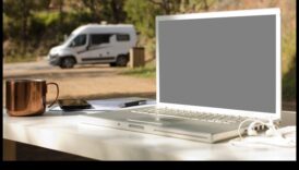 Digitālās nomadu vajadzības: piederumi darbam no jebkuras vietas